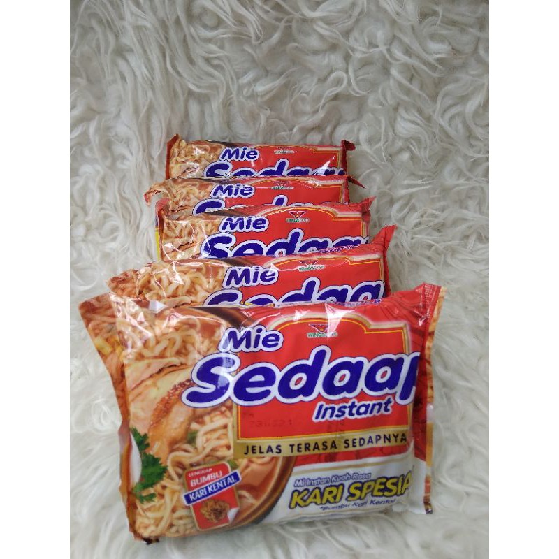 

Sedaap kari spesial 5 bungkus