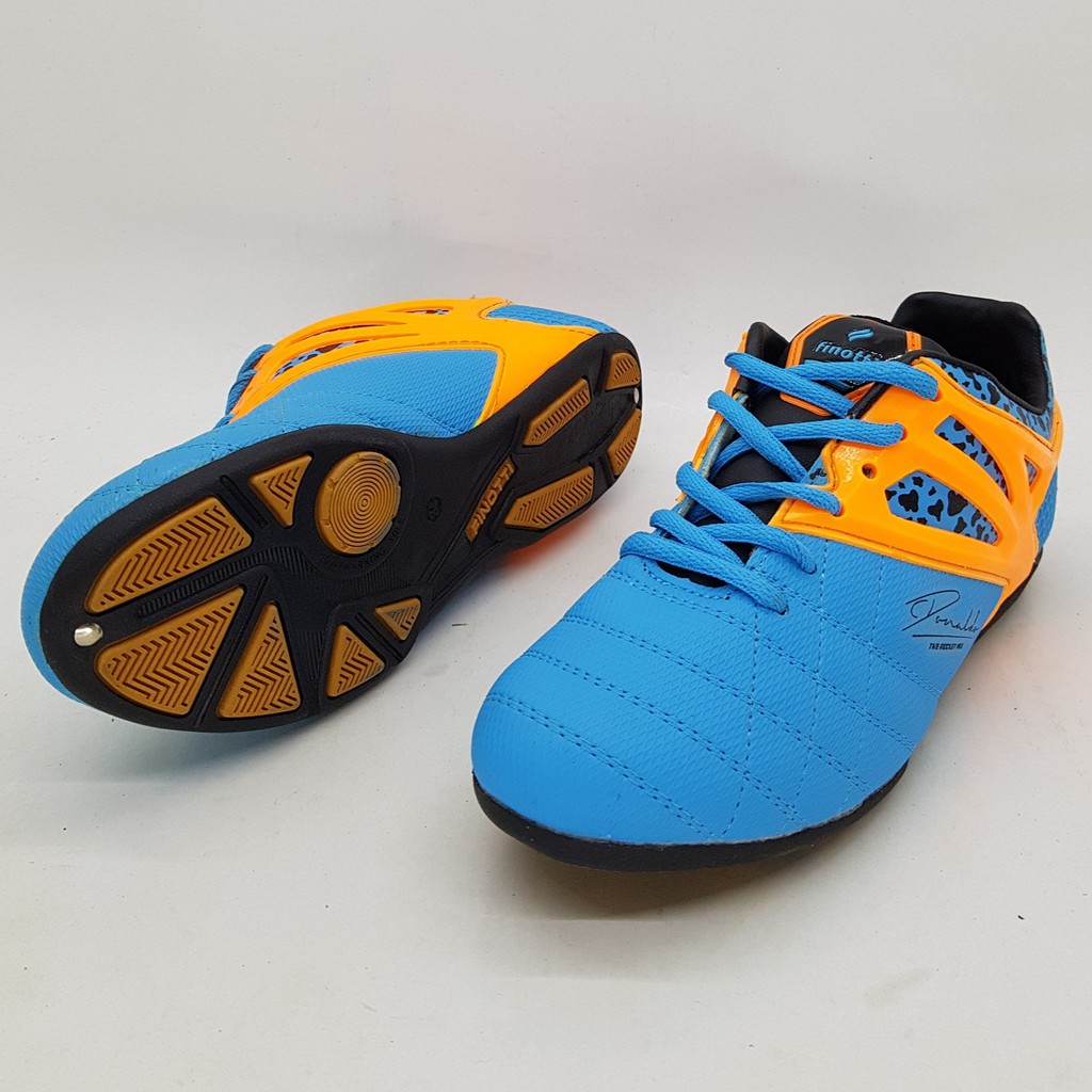 Sepatu futsal Ronaldo by Finotti (ada 3 warna)