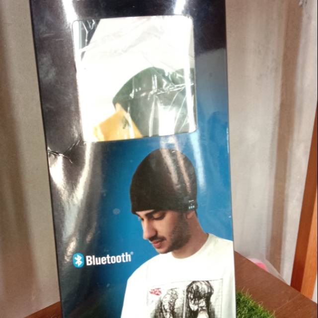 Topi headset bluetooth