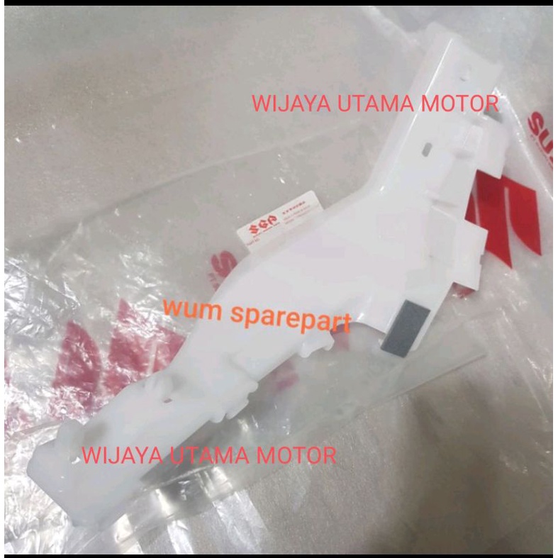 Breket bumper belakang Swift St