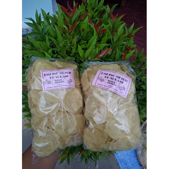 

EMPING MELINJO MENTAH RASA GURIH (ukuran sedang) 500gr 100% melinjo asli khas jogja