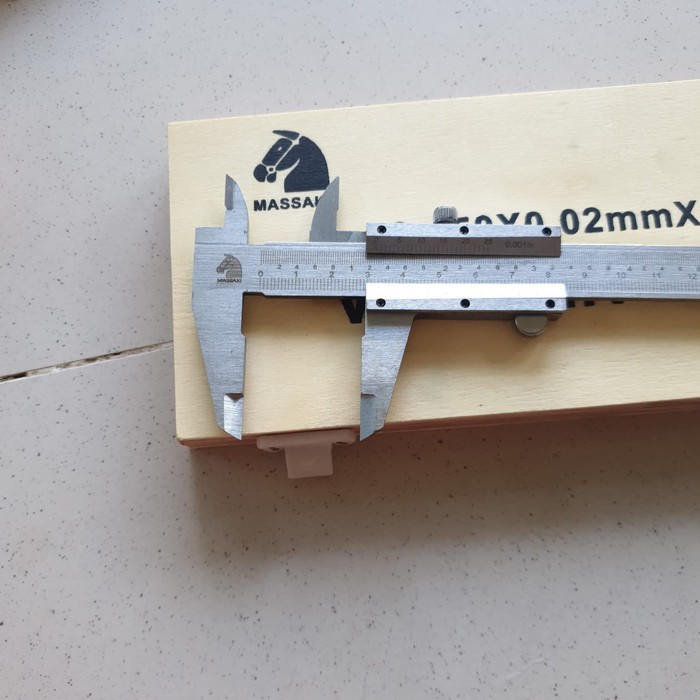 Alat Pengukur Sketmat / Meteran Presisi.