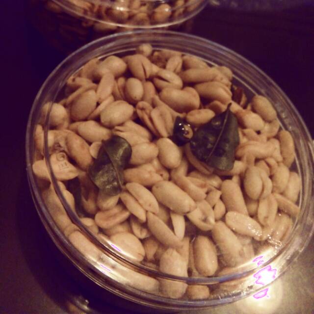 

Kacang bawang homemade 500 gr