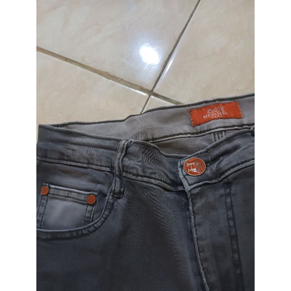 Celana Jeans merk hermes (PRELOVED)