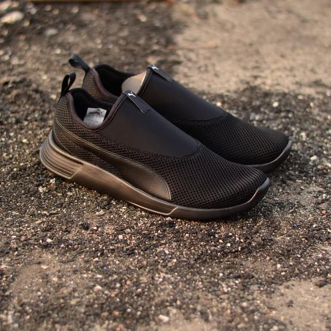 Barang Berkualitas SEPATU PRIA ORIGINAL PUMA ST TRAINER EVO V2 SLIP ON ALL BLACK CUCI GUDANG
