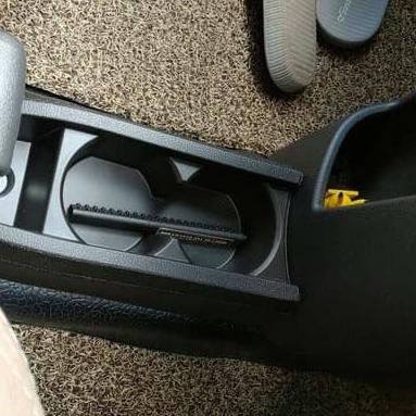 aksesoris mobil calya console box tempat botol sigra organizer
