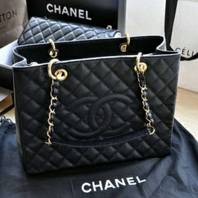 CHANEL GST CAVIAR