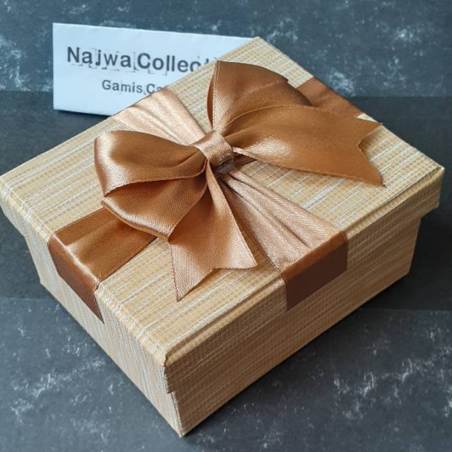 Kotak Kado Hadiah / Gift Box Pita Satin Custom Ukuran