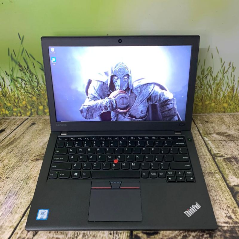 Lenovo Thinkpad X260 Core i5 Gen 6 RAM 8GB Bergaransi Like New