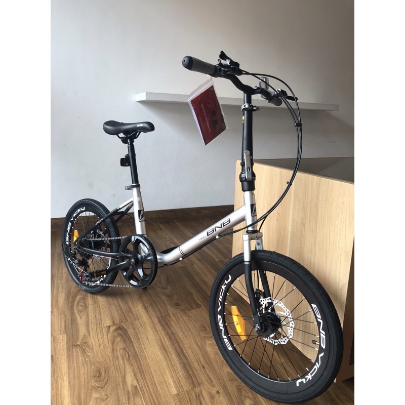Bike N Bike - Sepeda Minion BNB Vicky Ukuran 20 Inch-Silver