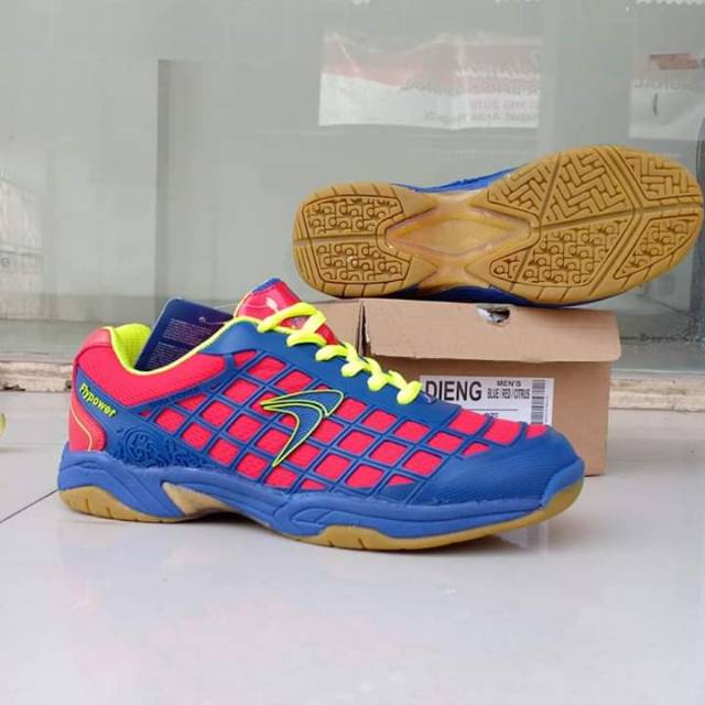 SEPATU BADMINTON FLYPOWER