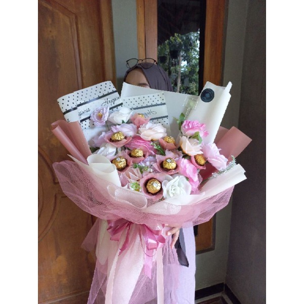 

buket coklat ferrero kebumen