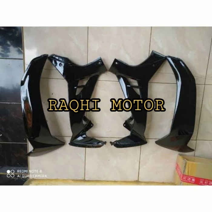 Sayap Depan Luar Dalam Vega R New - Hitam / Sayap Vega R New