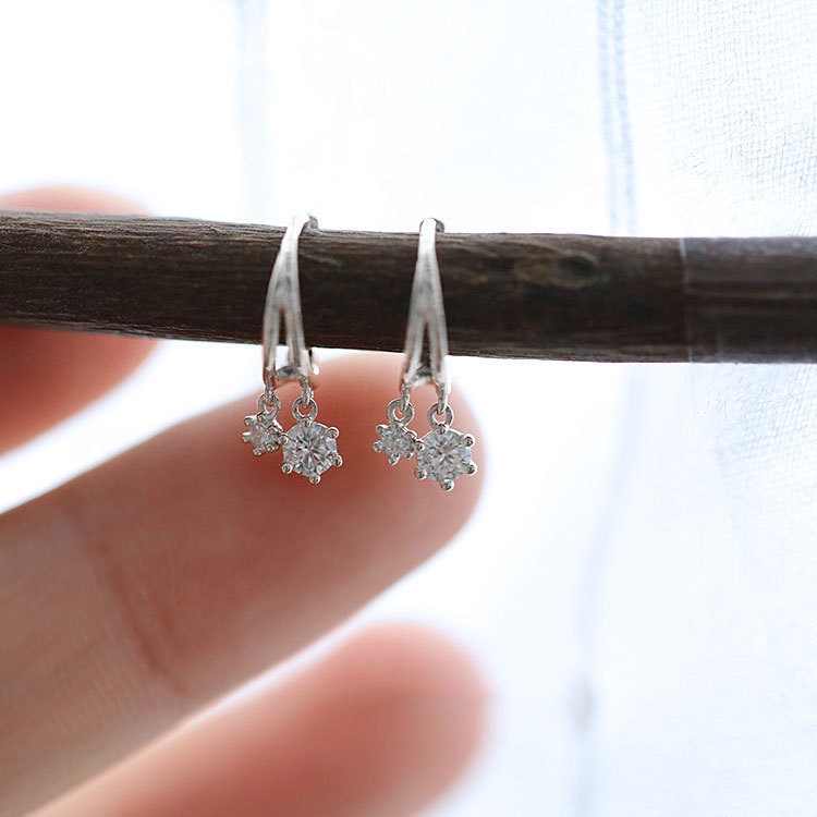 Anting Klip Bahan S925 Sterling Silver Aksen Kristal Berlian Untuk Wanita