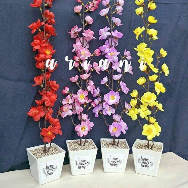SET BUNGA PLASTIK SAKURA TANGKAI DENGAN POT