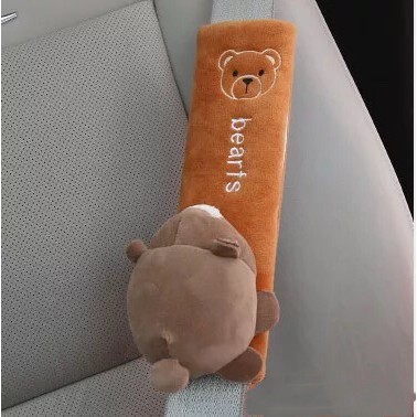 Boneka plush Pelindung Bahu Motif Kartun Lucu Untuk Sabuk Pengaman Mobil