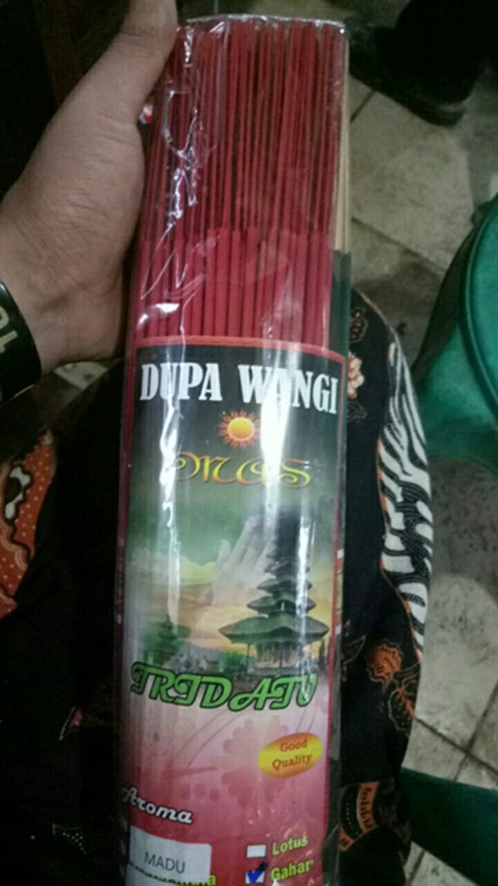 Dupa Wangi Tridatu Balil 3 Aroma Dan Warna Berbeda