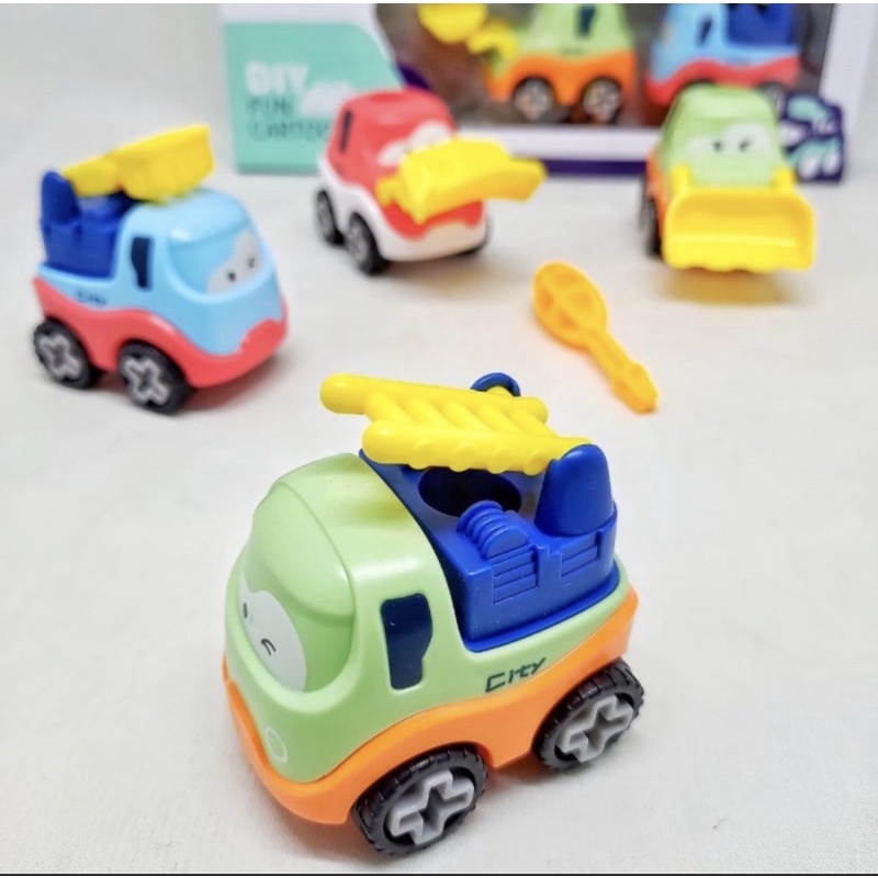 Mainan DIY Truck Assemble Fun Cartoon Car 4 Pcs Model