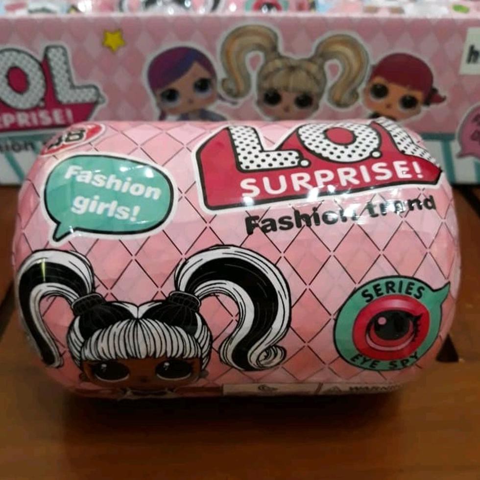 lol surprise fashion trend