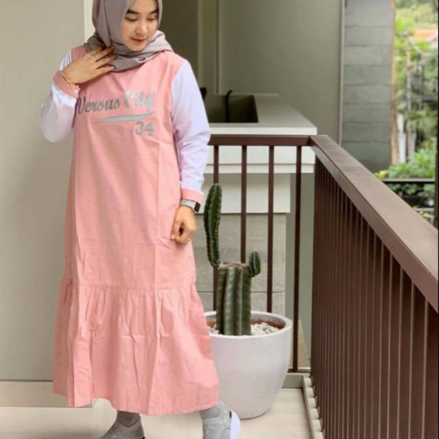 mini dress versus city