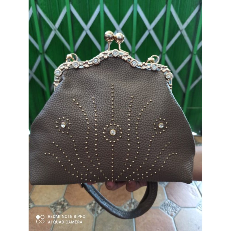 (Nanariv) Tas pesta behel cantik preloved Sling bag selempang