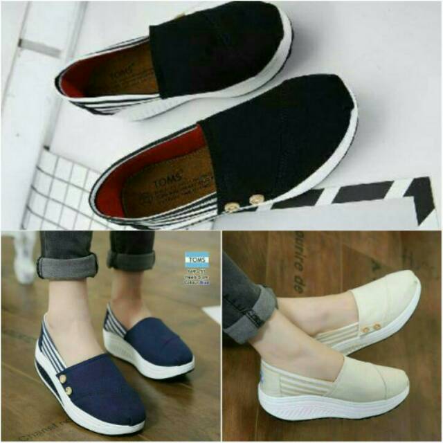R9 iSEPATUi iWANITAi SLIP ON TOM iShopeei Indonesia R9 iSEPATUi iWANITAi SLIP ON TOM iShopeei Indonesia