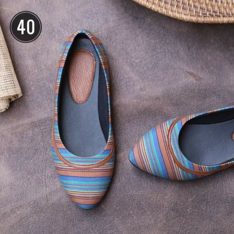 FLAT SHOES TENUN LURIK, FLAT SHOES ETNIK, SEPATU TENUN, SEPATU ETNIK KULIT, HANDMADE SHOES