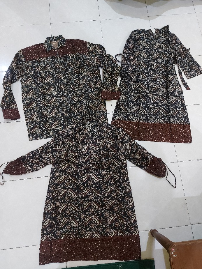 Batik Couple Keluarga Sania Ruffle Ori Ndoro Jowi Dnt Mataram