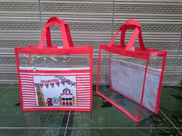 

Tas souvenir ultah full mika kantong resleting uk.30x25x10 cm