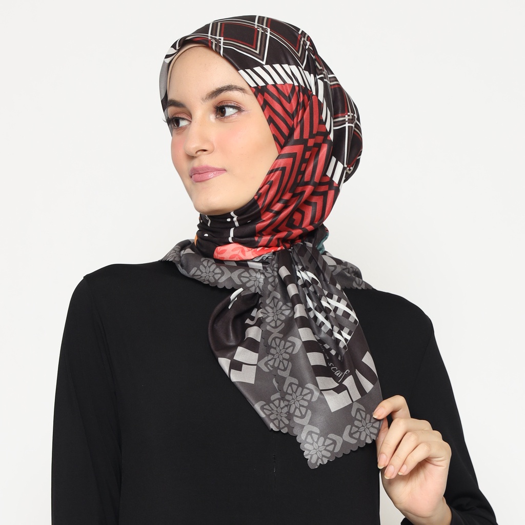 CLASSIC BLACK - Diiva Scarf Voal Motif Print Premium Jilbab Hijab Kerudung Segiempat