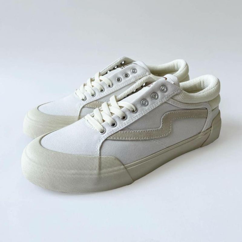 Patrobas Cloud Off White