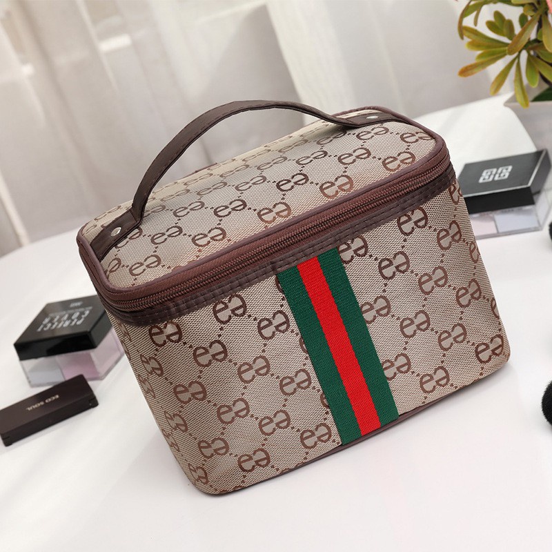 Savara Tas Kosmetik, Peralatan mandi, Serba guna SB SV-11046#(Real Stock)