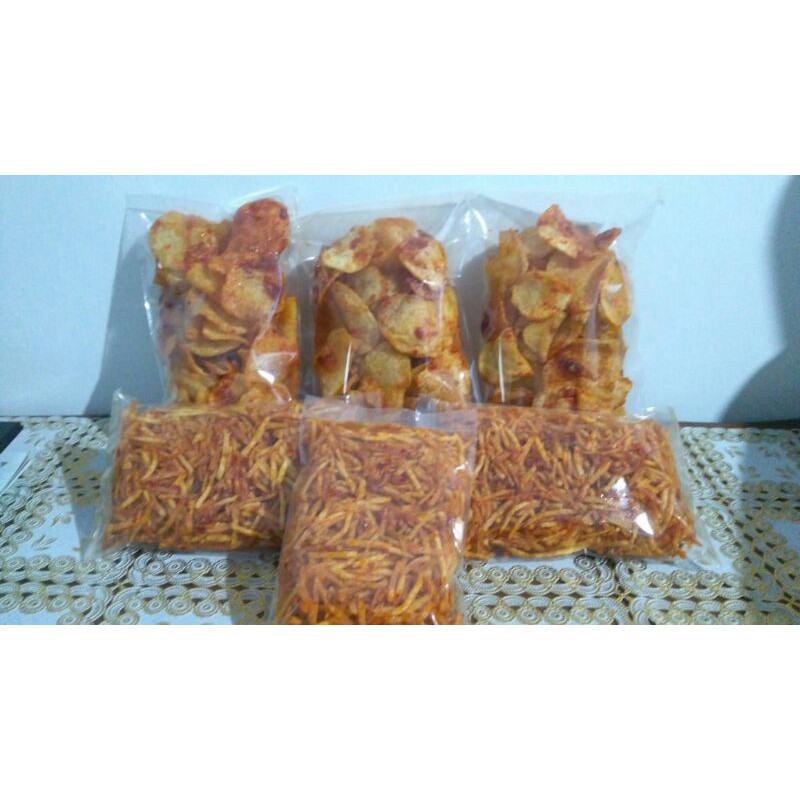 

Keripik kentang Home Made Umu Syafiq