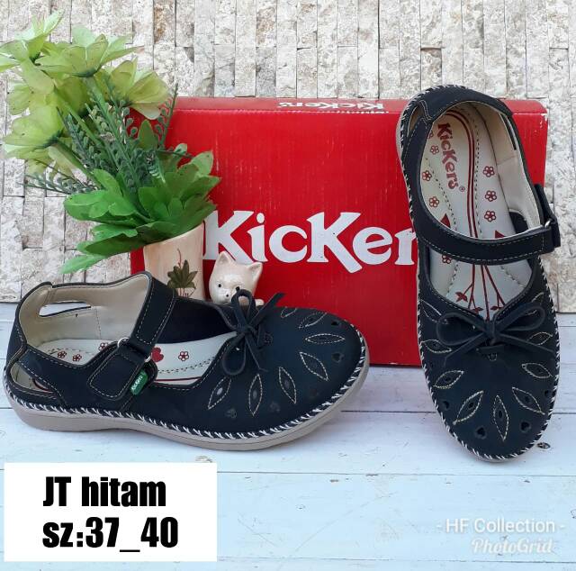 Sepatu flat JT C011