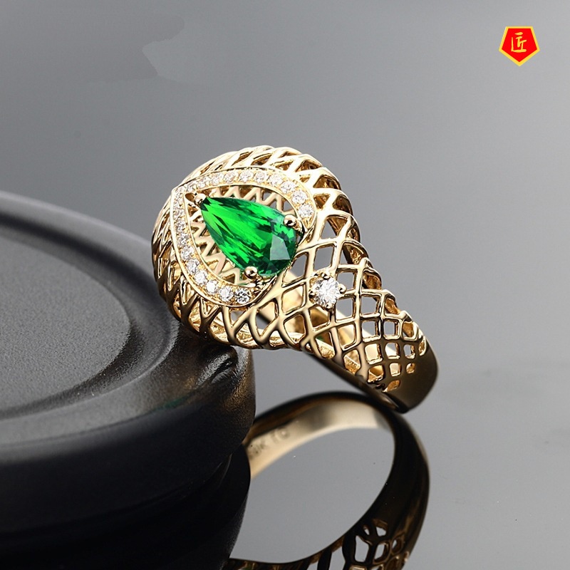 [Ready Stock]Fashion Elegant Hollow Jeweled Emerald Gold Ring