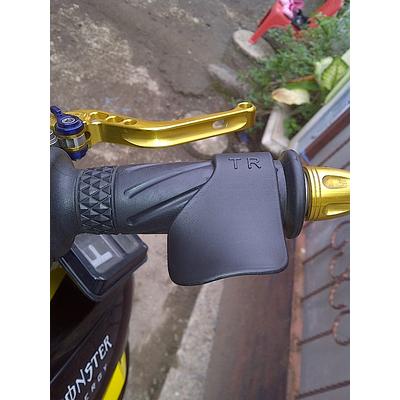 PENAHAN GAS MOTOR Hand Rest Grip Handrest Handgrip Tahanan Handle Stang Original Honda Anti Pegal