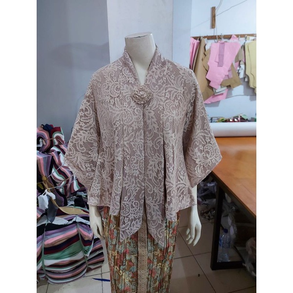 Kebaya floy KIMONO BROKAT standar jumbo glitter full furing busui KeroncongBusana-Hazelnut