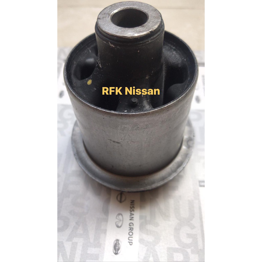 Bushing Cross Member Rear/Bushing Arm Roda Belakang Nissan Juke F15