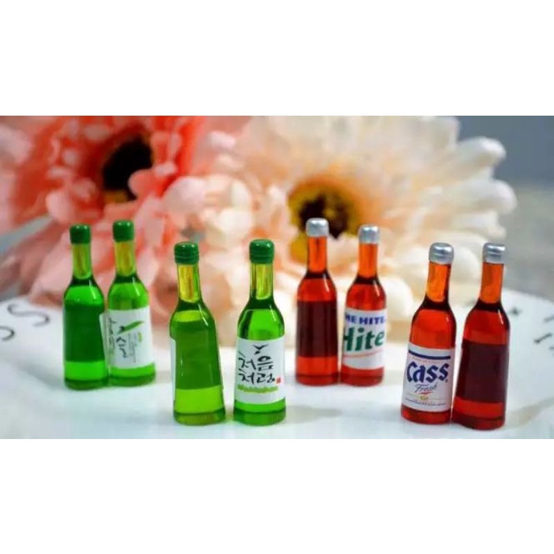 Doolhouse miniature - Miniatur Botol Minum Soju dan bir