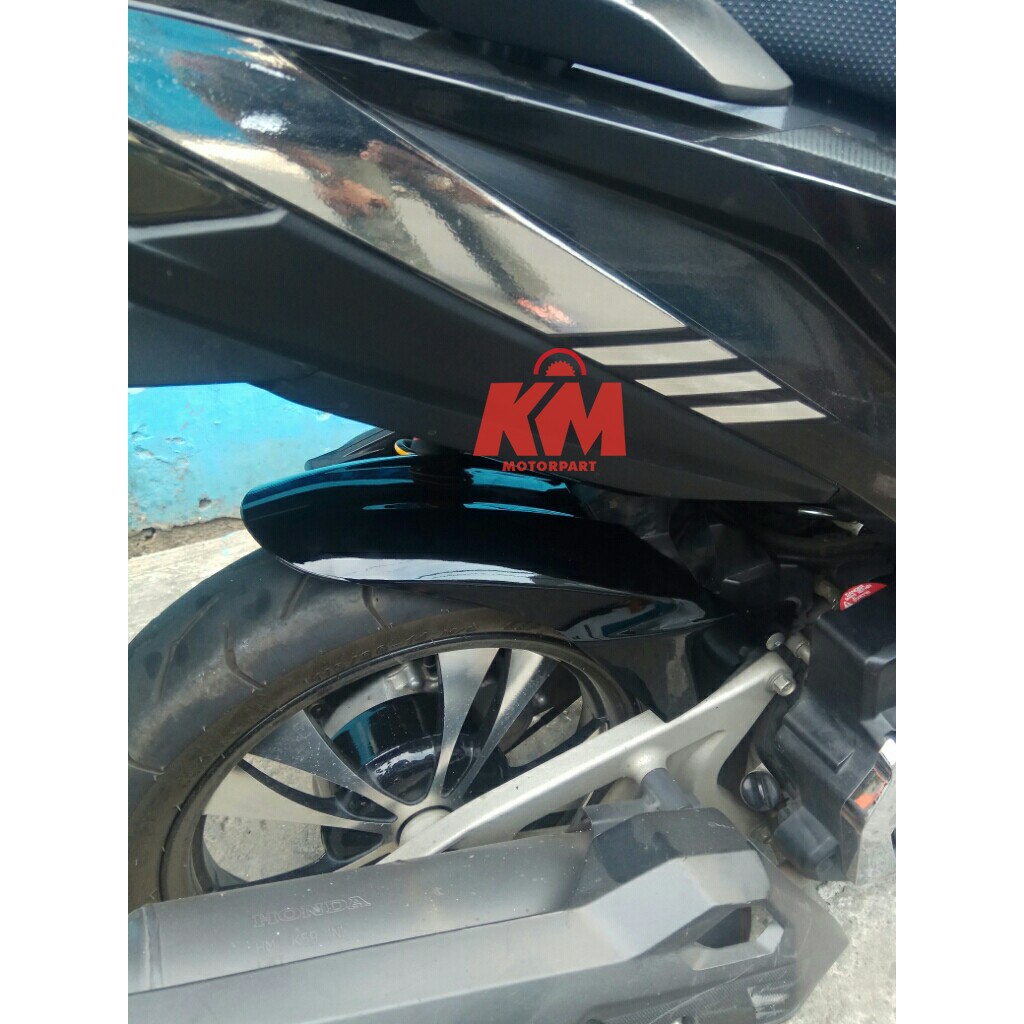 Spakbor Kolong Belakang Vario 125 Vario 150 Fi Hugger Shark Hitam Merah Putih New