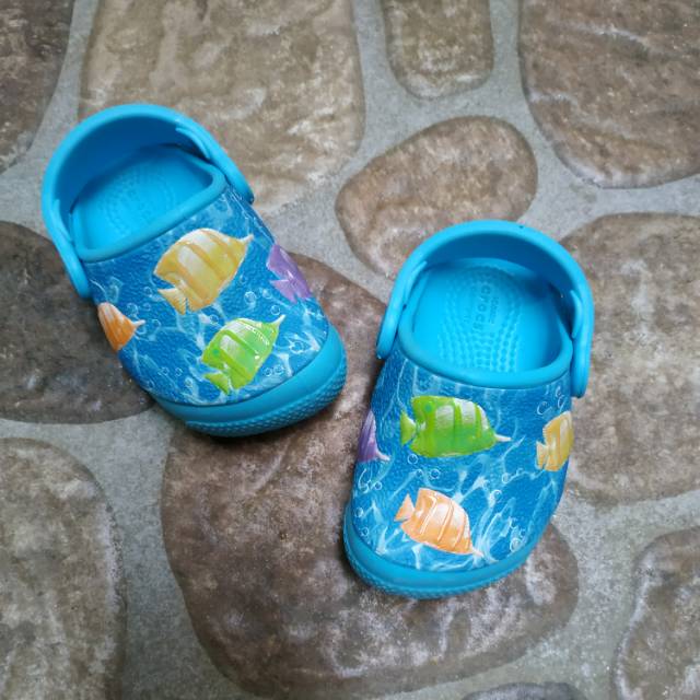 Preloved Crocs Led Blue Fish Original