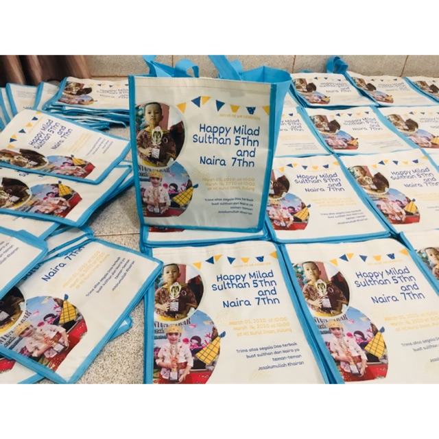 

Tas Souvenir Goodie Bag Nasi Kotak Ulang Tahun