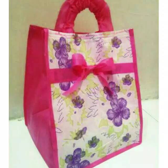 

Tas Hajatan Spundbond 22