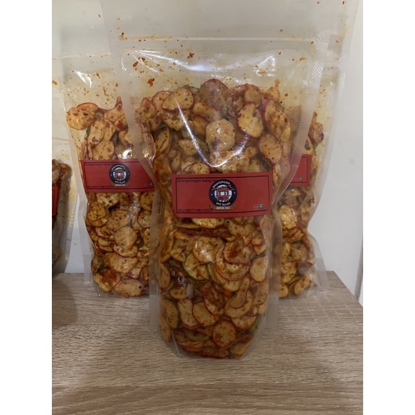 

kerupuk seblak pedas