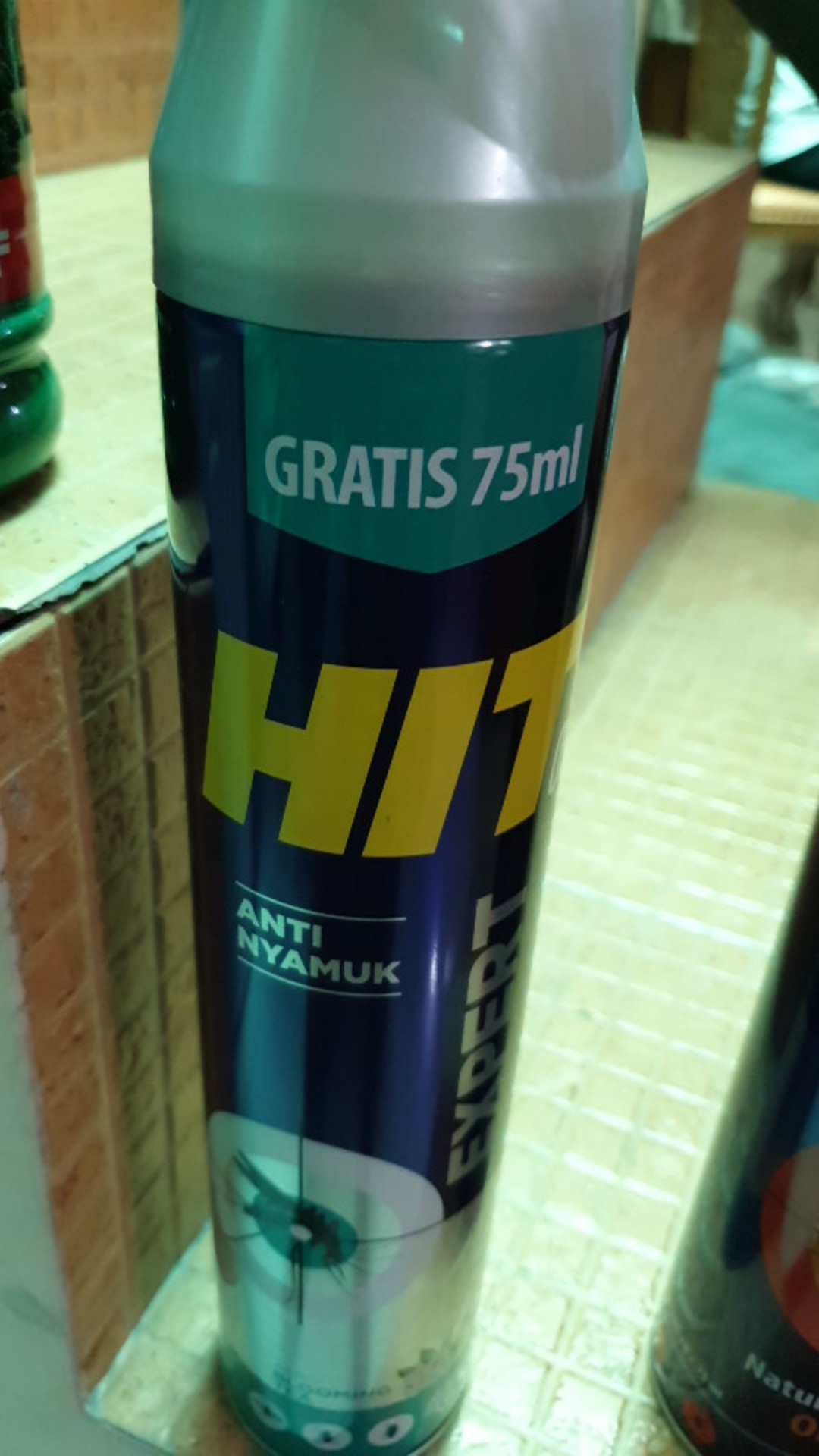 Obat Nyamuk Semprot Hit Expert 600ml+75ml