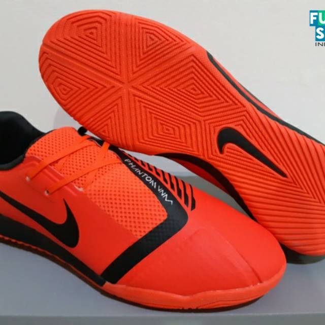  Futsal - Nike Phantom VNM Venom Pro Bright Crimson