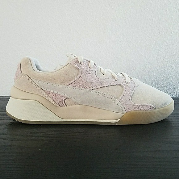 puma womens aeon rewind trainers pastel parchment