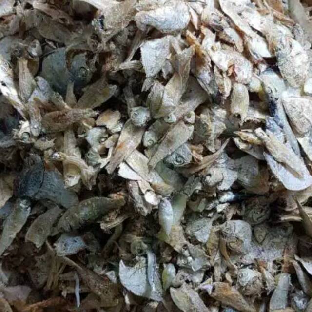 

Ikan sampah khas Medan 500 gram