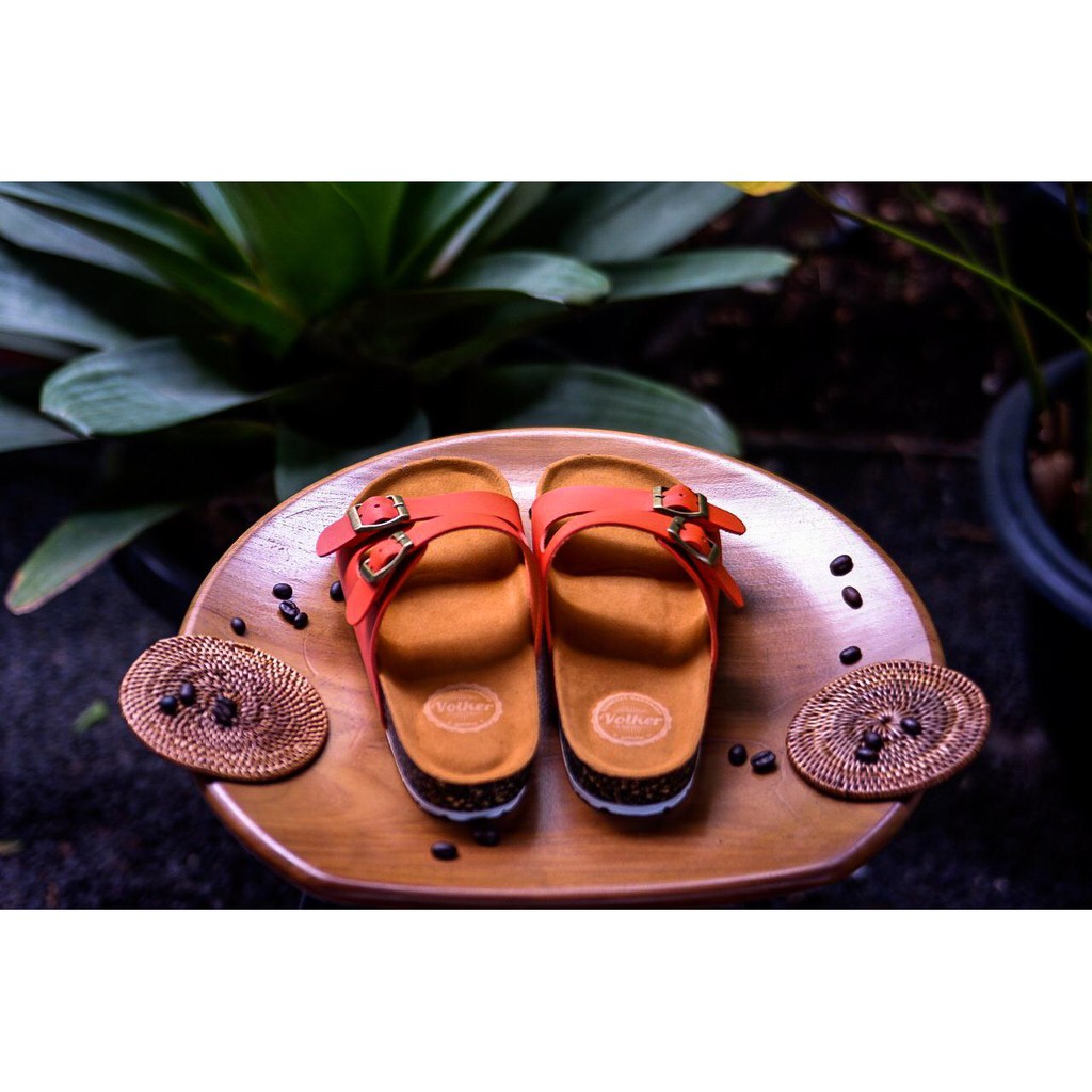 SANDAL KASUAL PRIA / WANITA VOLKERFOOTWEAR ART NIKO ORANGE