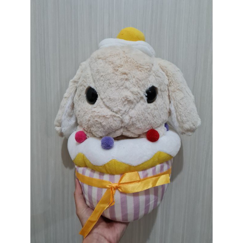 KELINCI CUPCAKE ALA AMUSE